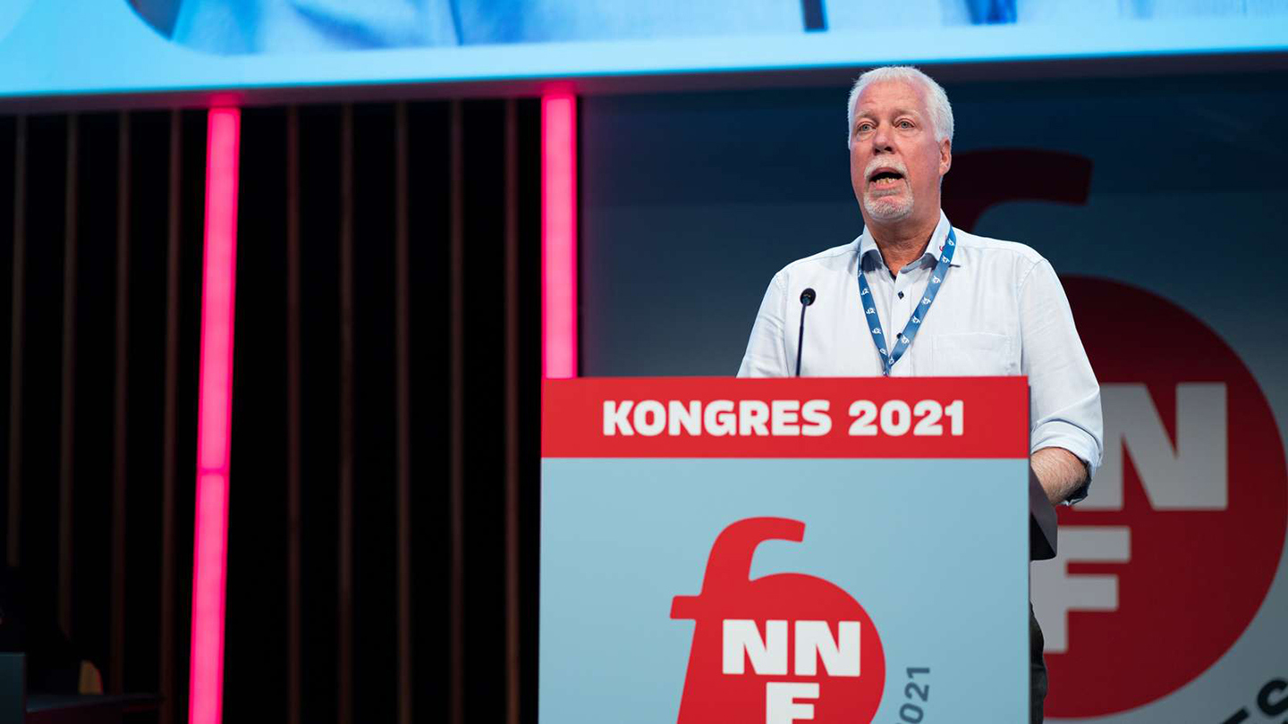 Forhandlingssekretær Tom Jensen på talerstolen på kongressen 2016.