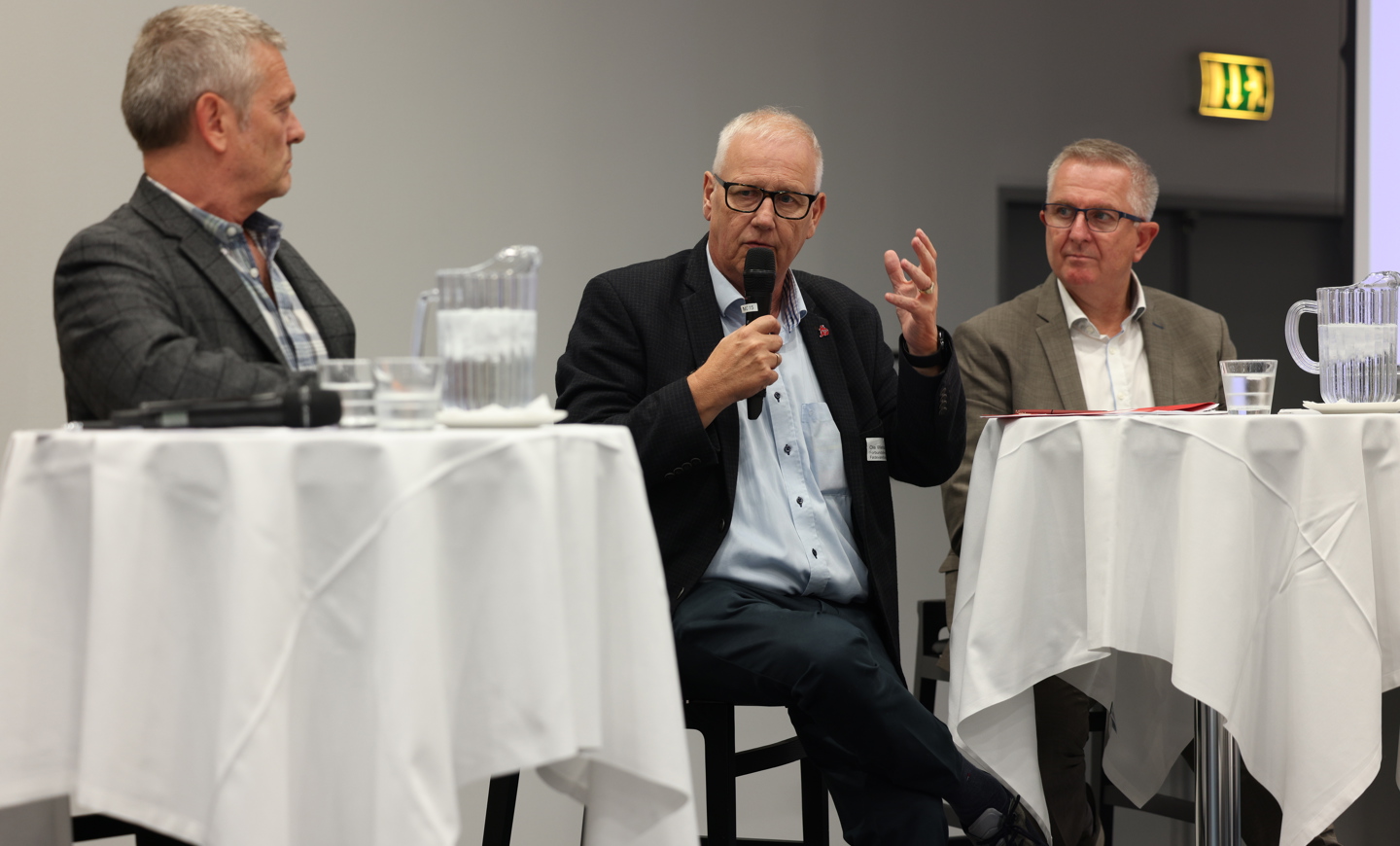 Klik for at se video om værdig tilbagetrækning med formænd og medlemmer.