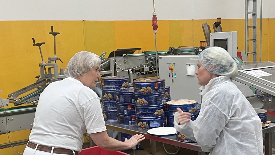 Forhandlingssekretær Mette Bisgaard fik nogle gode bud med på vejen fra et medlem på Bisca i Stge