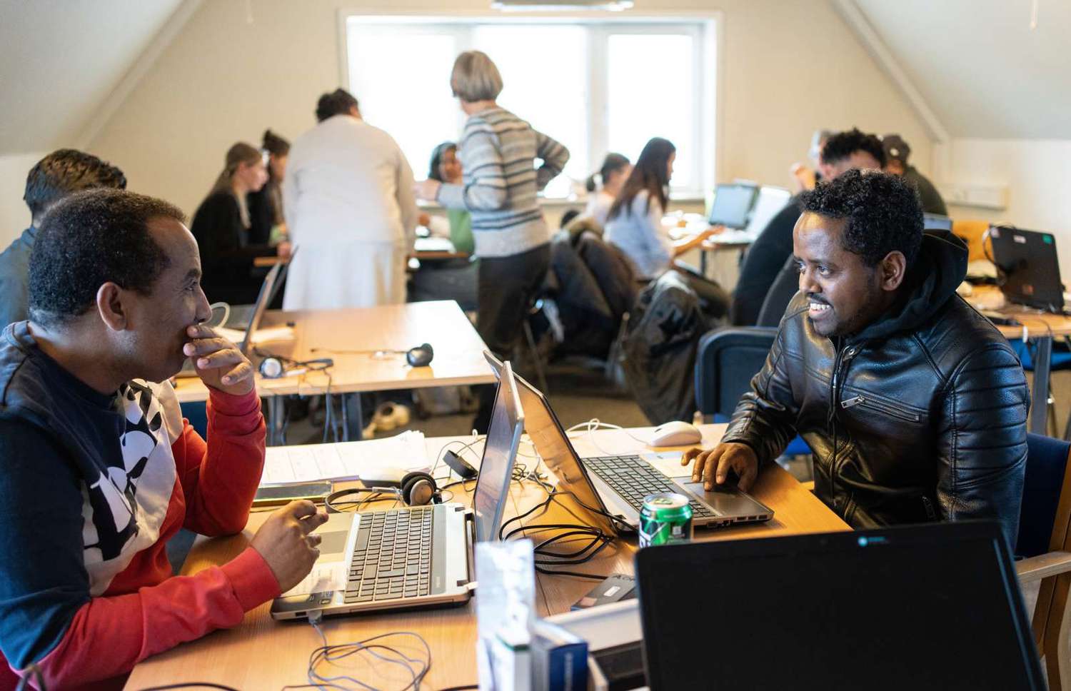 De tosprogede ansatte på Kelsen i Nr. Snede får danskundervisning i arbejdstiden og med fuld løn.